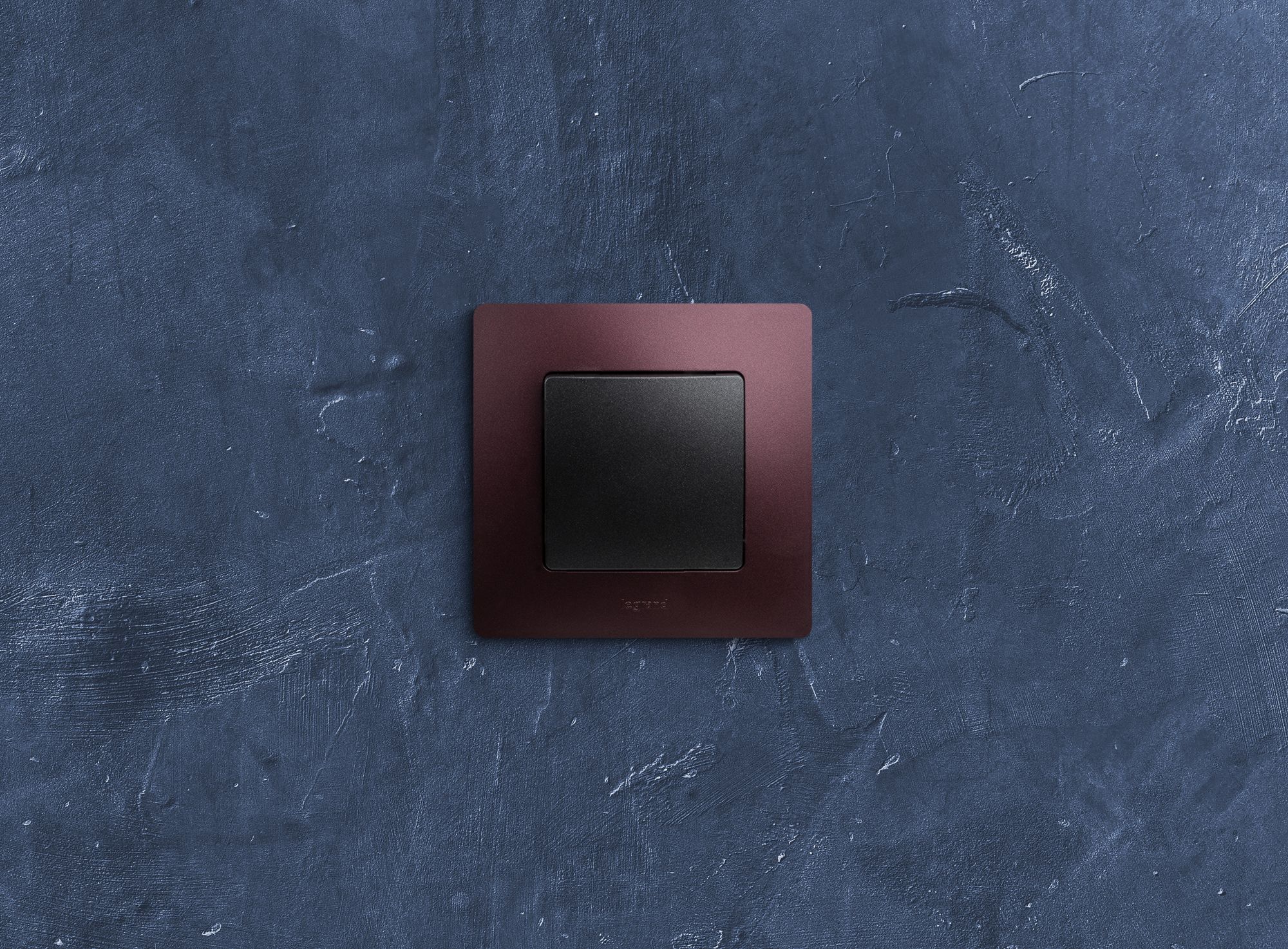             Ажыратқыш 1-пернелі антрацит ETIKA /672601/    