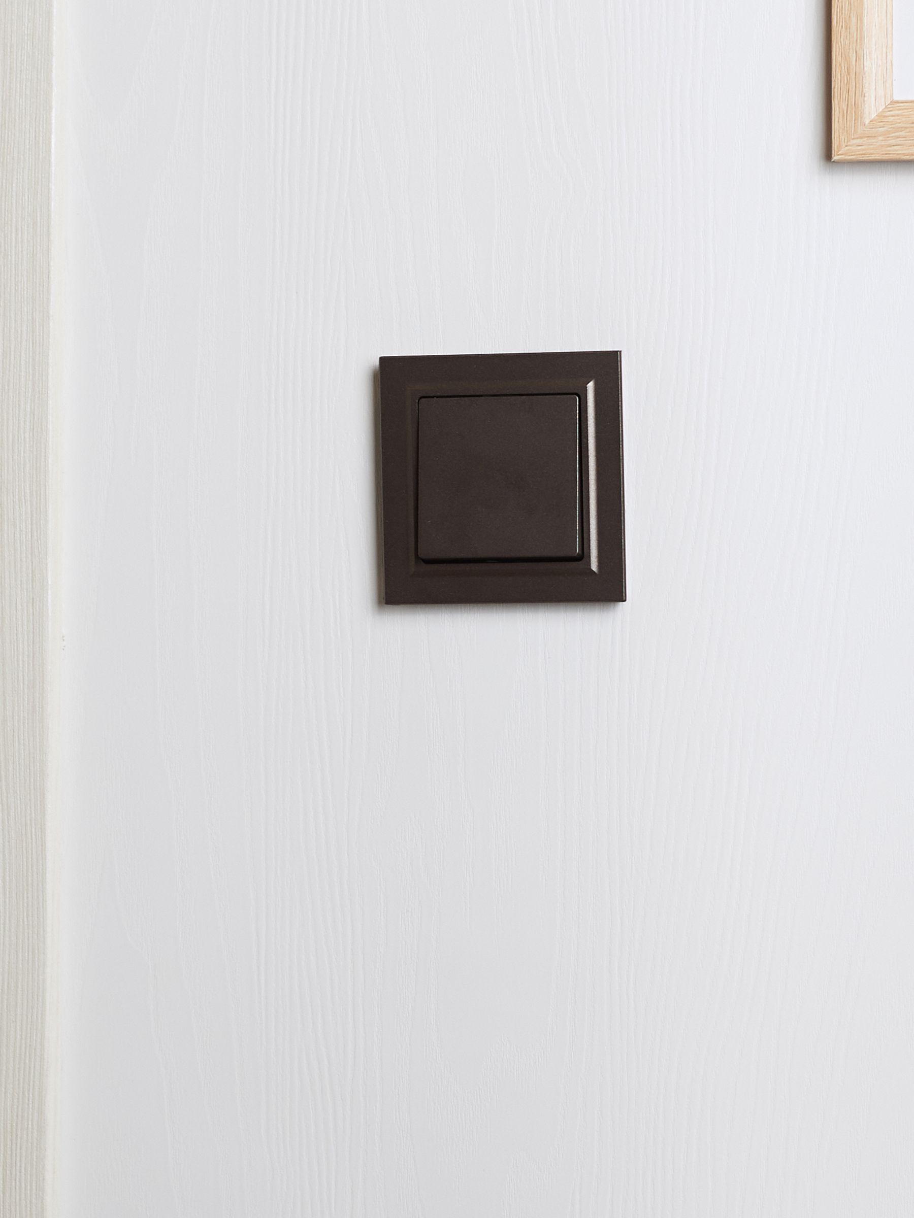             BRITE 1 постқа арналған жақтау IP44 РУ-1-БрТБ-44 қола ИЭК    