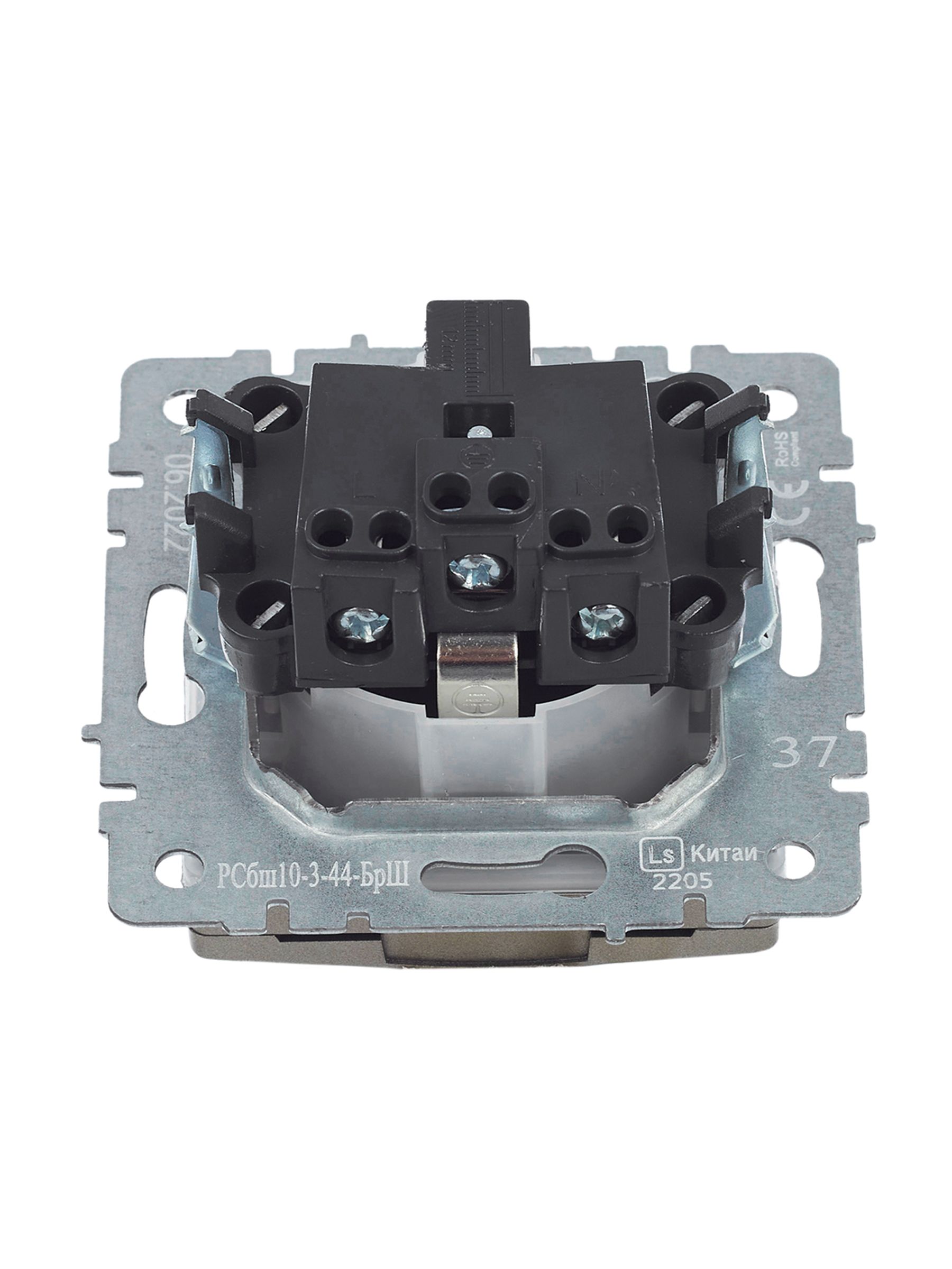             BRITE 1 ұялы жерлендірумен қақпақ мен перделері бар розетка 16А IP44 РСбш10-3-44-БрШ шампан ИЭК    