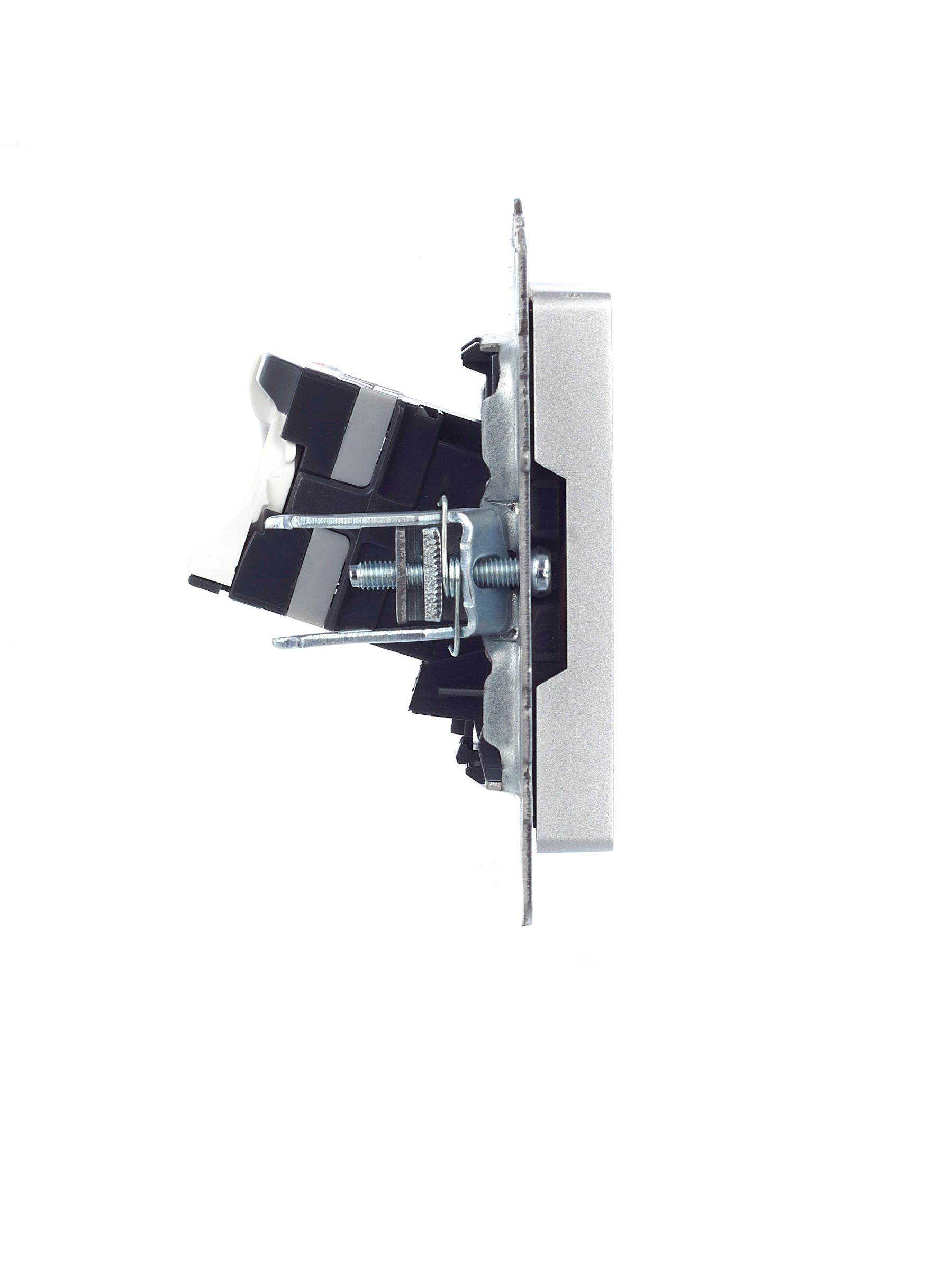             BRITE Компьютер розеткасы RJ45 кат.5E РК10-БрА алюминий ИЭК    