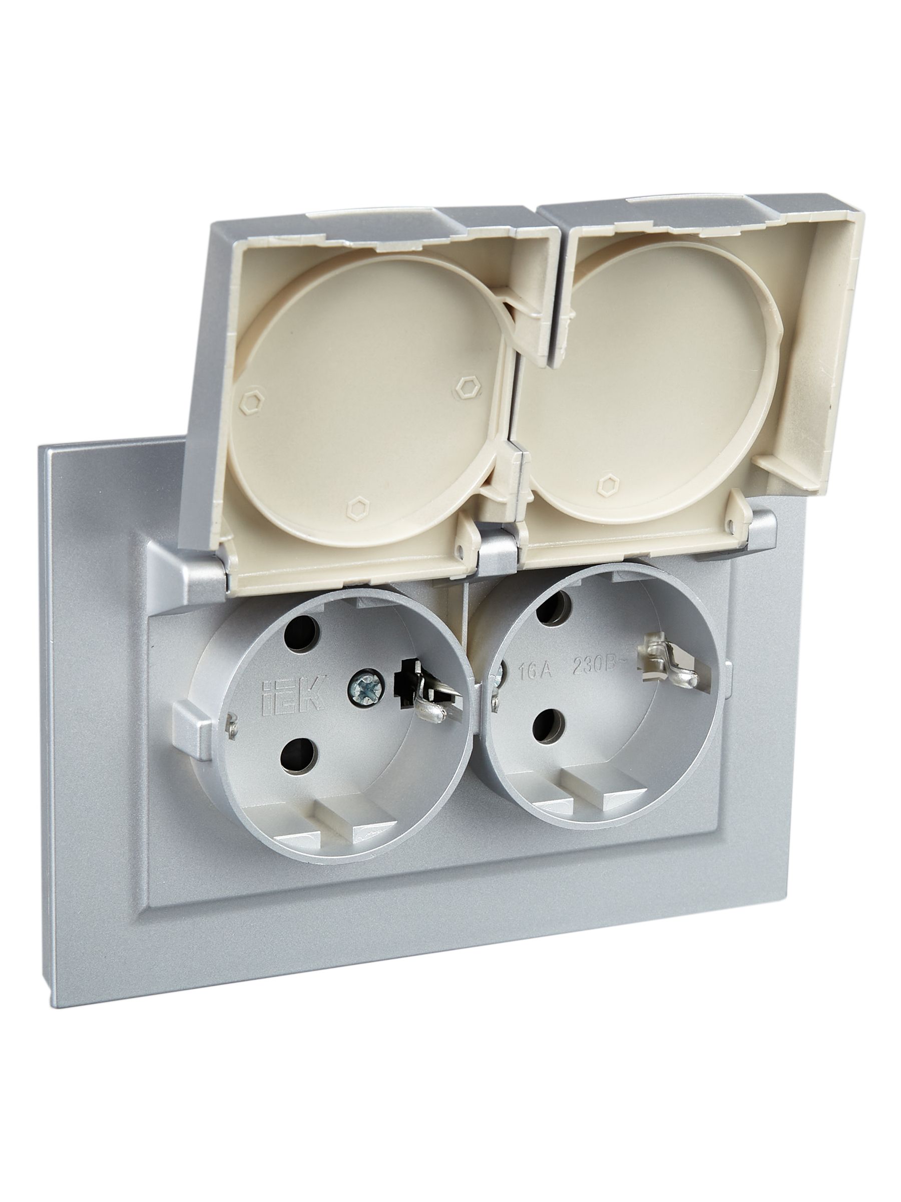             BRITE 2 ұялы қақпақ бар розетка 16А толық IP44 РСбш12-3-44-БрА алюминий ИЭК    
