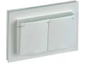             BRITE 2 ұялы қақпақ бар розетка 16А толық IP44 РСбш12-3-44-БрЖ інжу ИЭК    