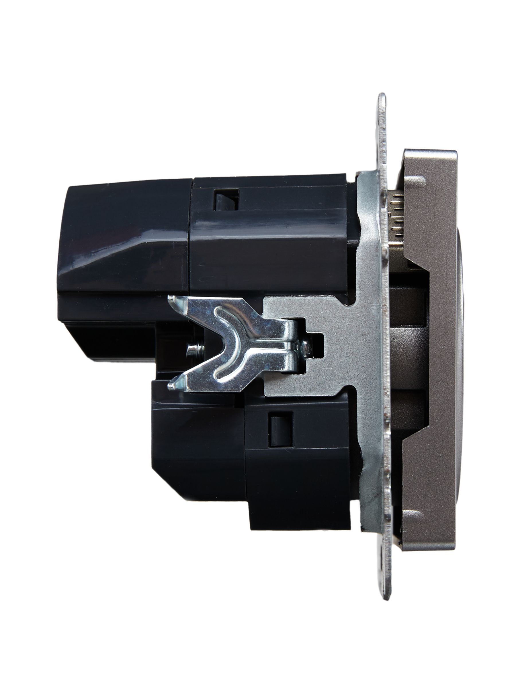             BRITE 1 ұялы жерлендірумен перделері бар розетка 16А с USB A+A 5B 2,1A  РЮш10-1-БрС болат  ИЭК    
