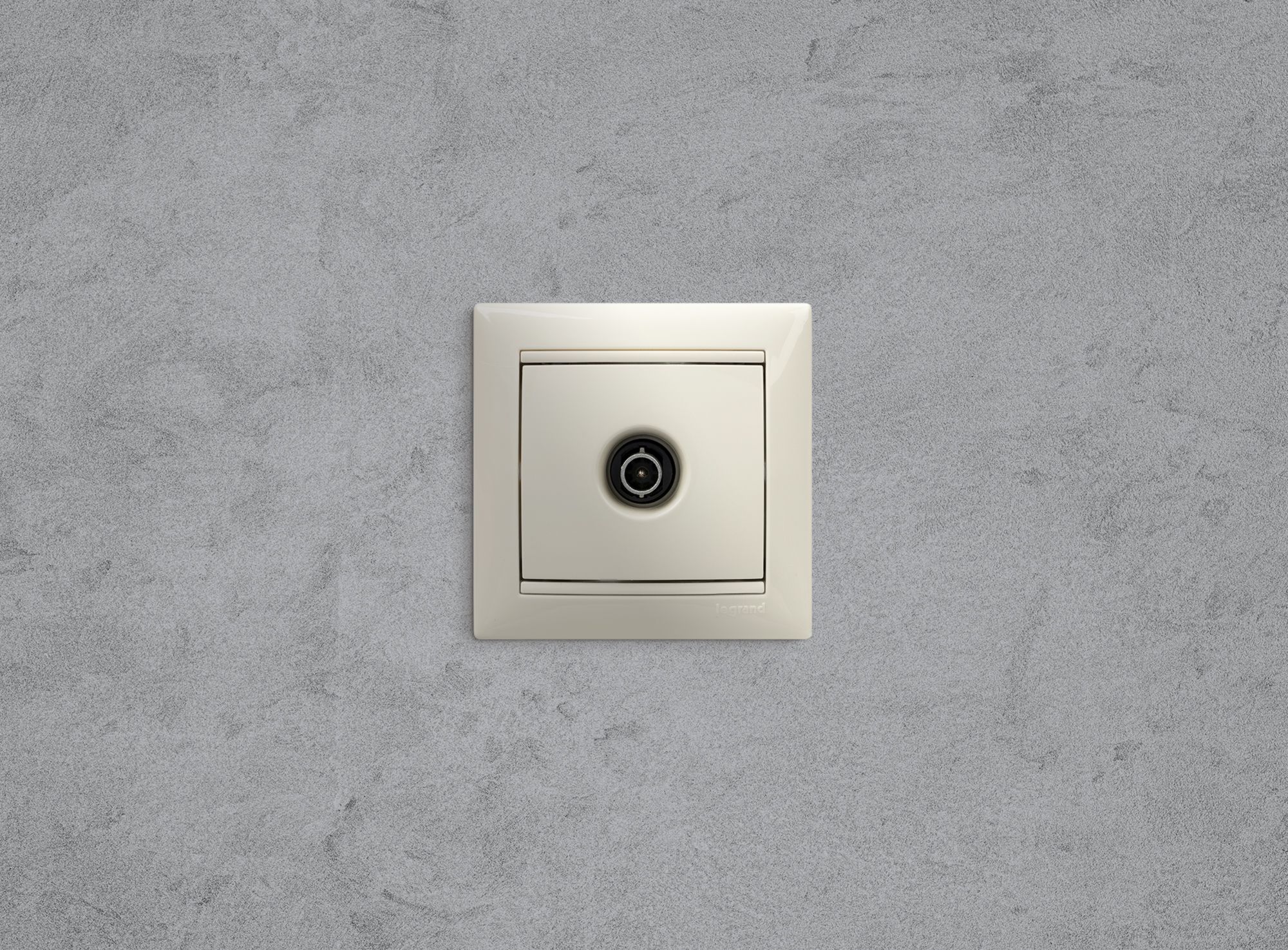             Розетка TV 2400mhz (Піл сүйегі) Valena  /774329/    