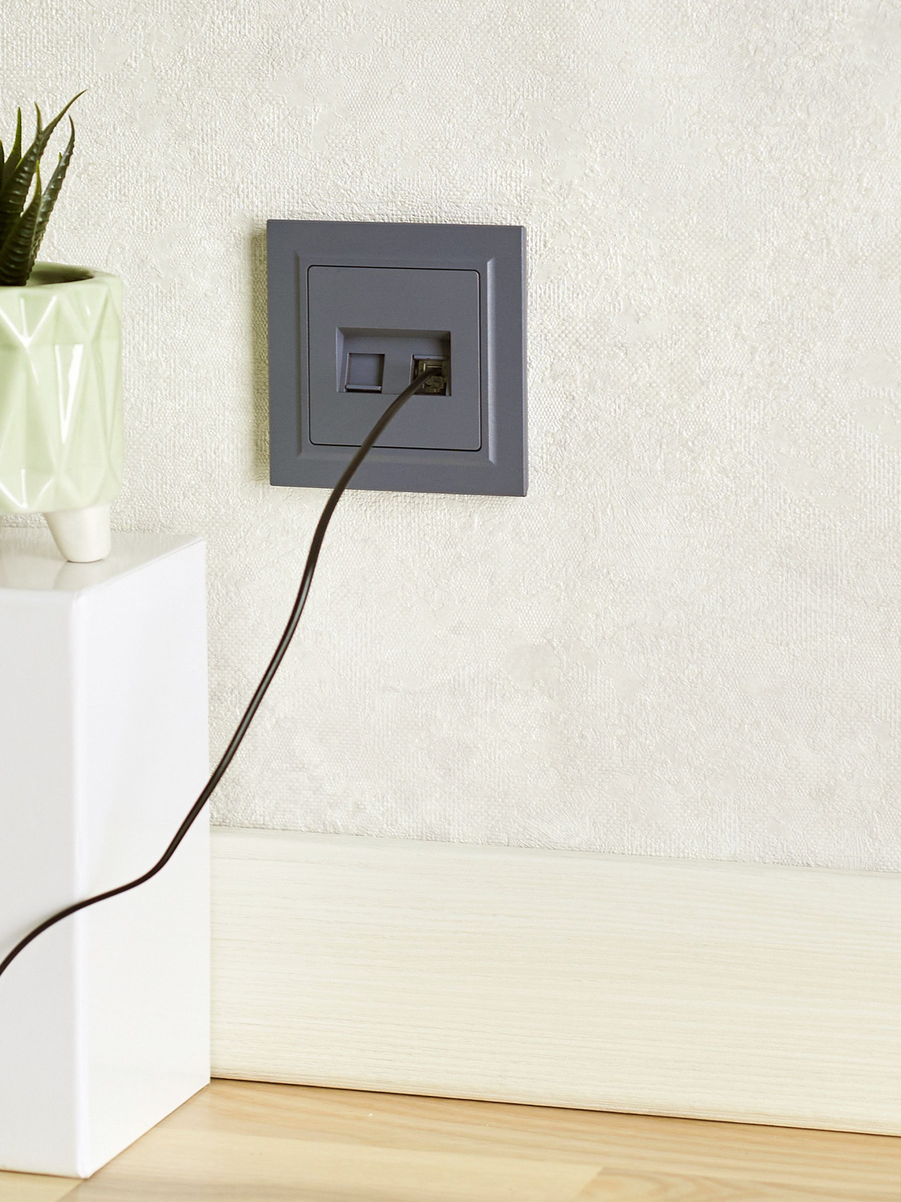             BRITE Қос компьютерлік розетка RJ45 мыс.5E РК10-2-БрМ маренго ИЭК    
