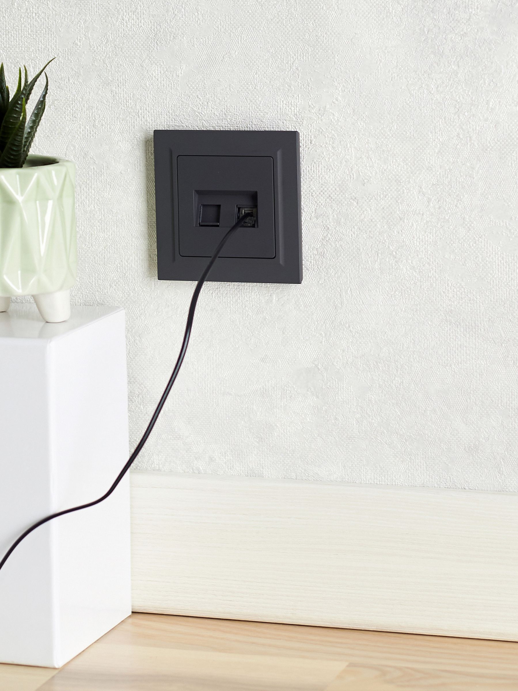             BRITE Қос компьютерлік розетка RJ45 мыс.5E РК10-2-БрГ графит ИЭК    