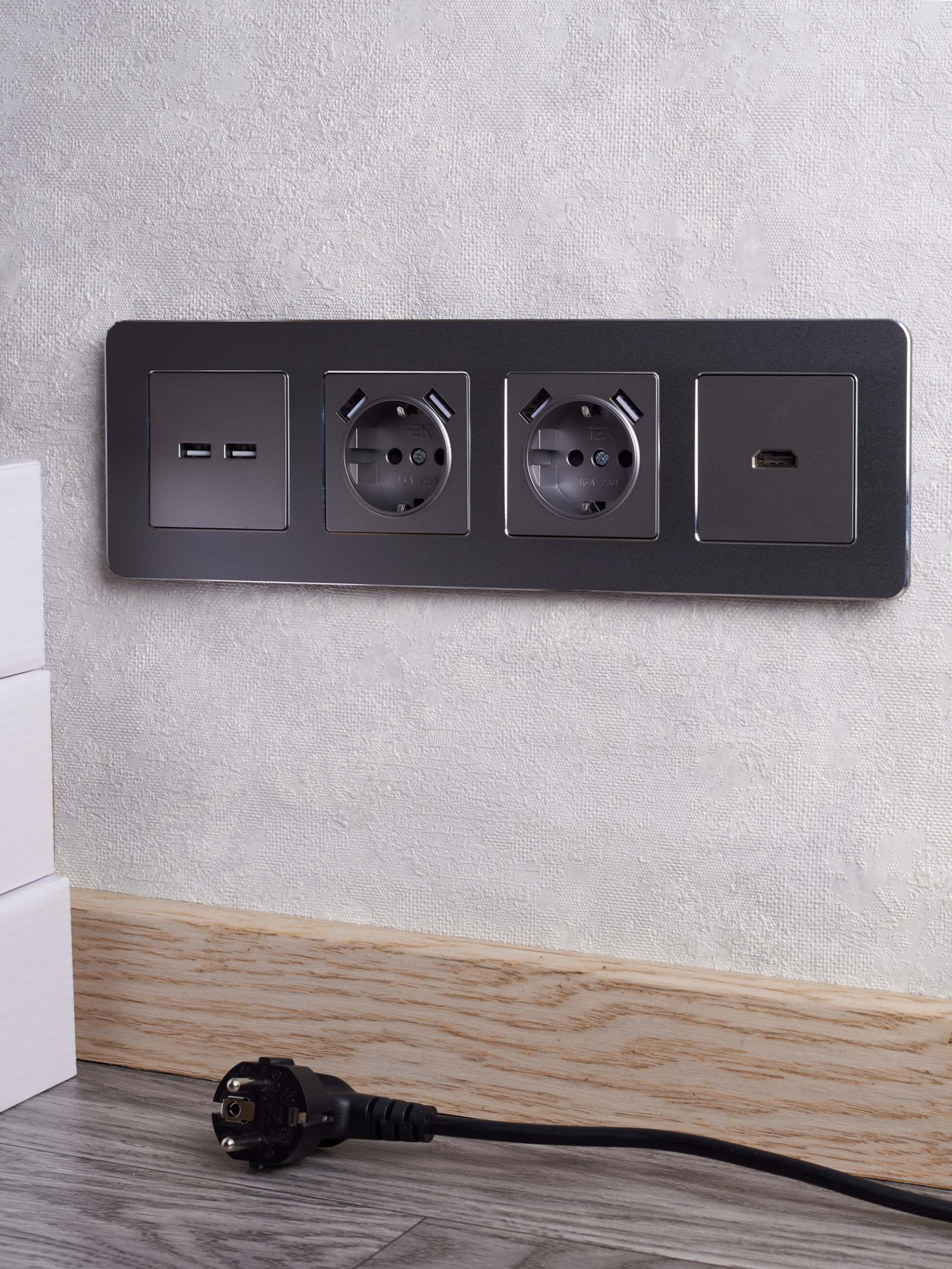             BRITE USB розеткасы, A+A 5В 3,1 А РЮ10-1-БрС болат ИЭК    