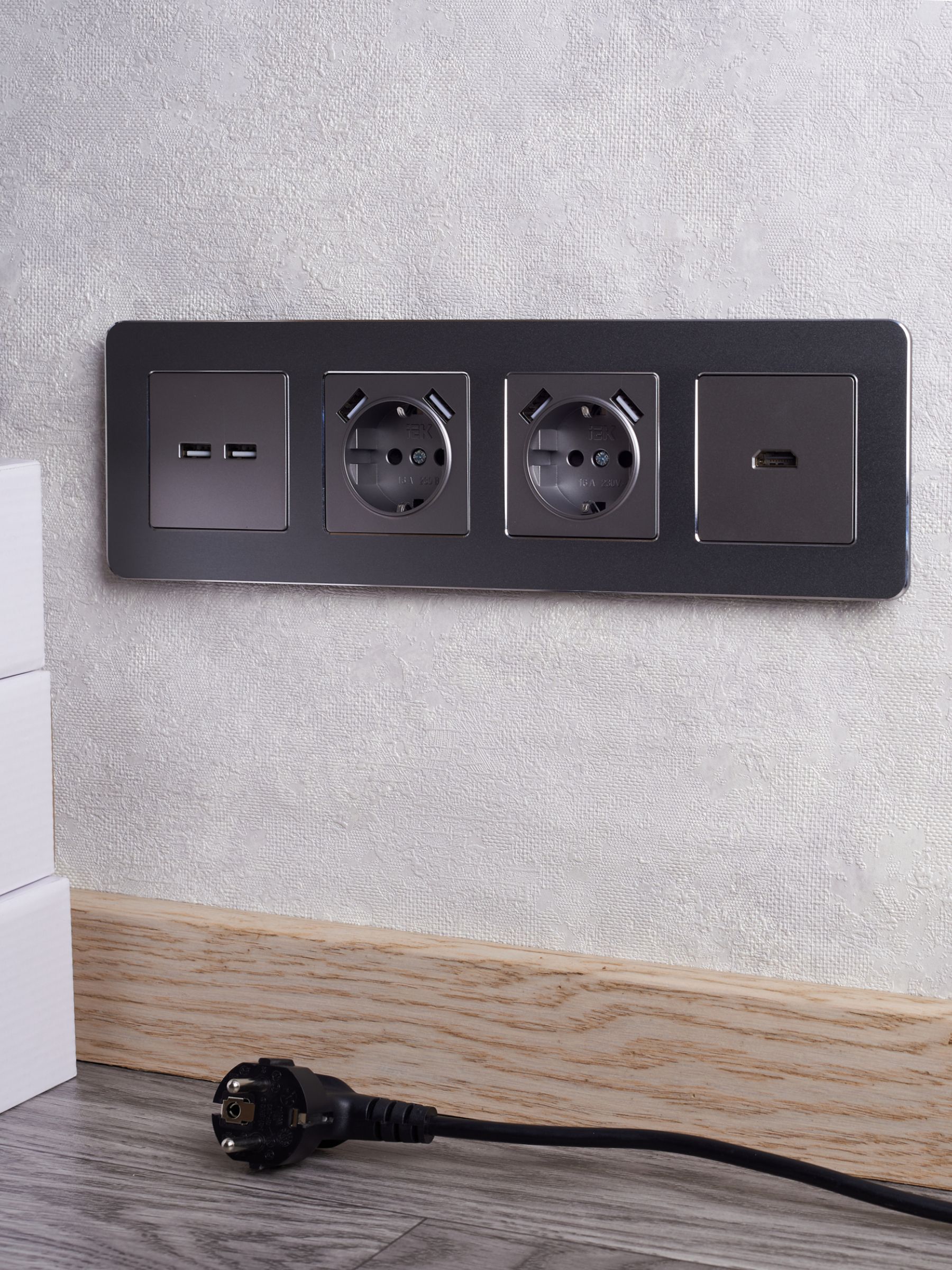             BRITE USB розеткасы, A+A 5В 3,1 А РЮ10-1-БрС болат ИЭК    