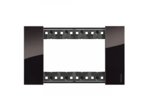 Декоративная рамка 4 модуля.Цвет Ночь. LIVING NOW Bticino /KA4804DG/