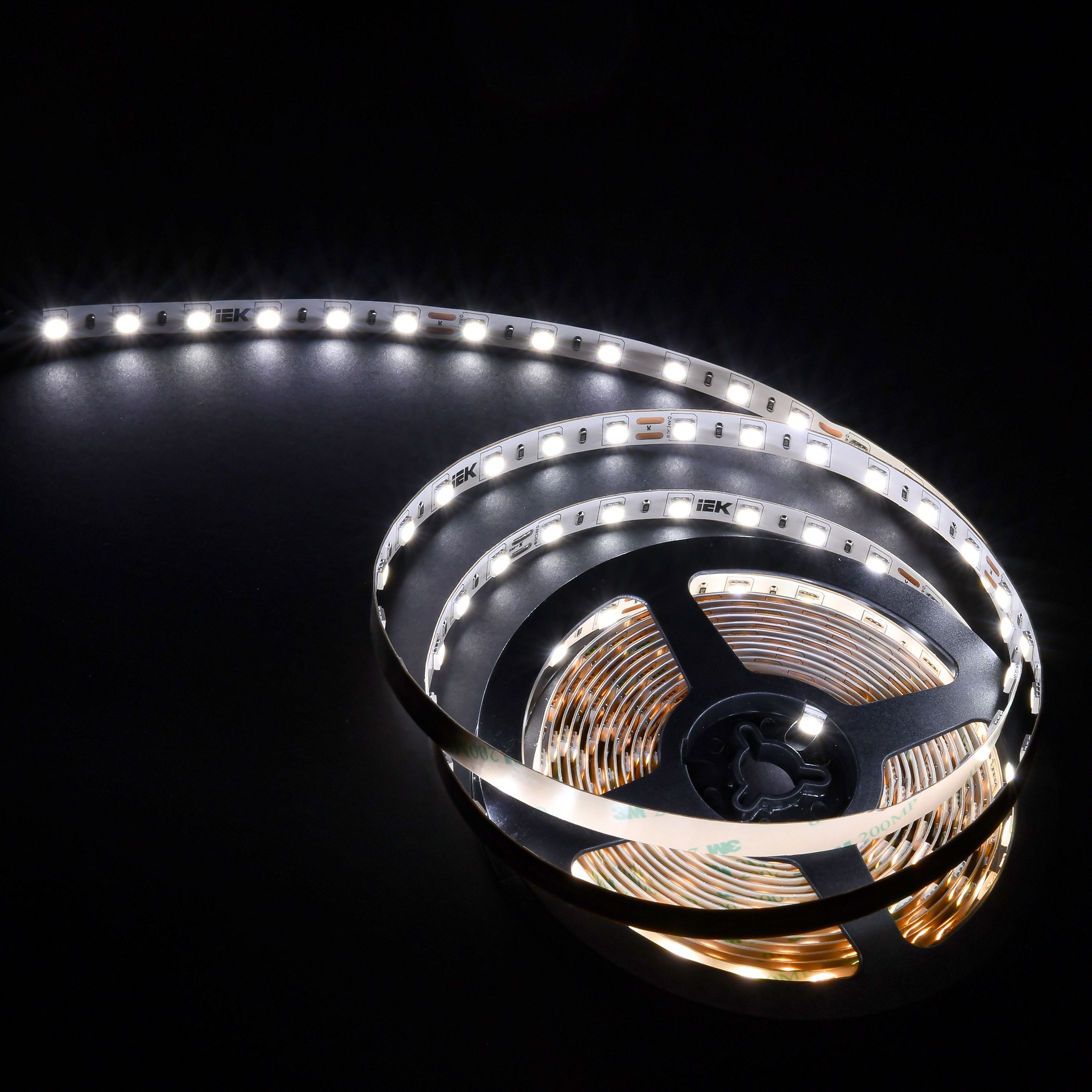             Жарықдиодты таспа 5м LSR-5050WW60-14,4-IP20-24В IEK    