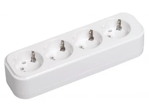 Розетка переносная разборная с заземлением К04 4 места CLASSIC IEK