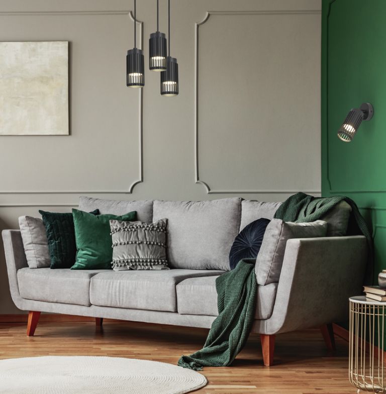             Шамшырақ 4208 қабырға-төбелі, шамға арналған 2хGU10 қара IEK    